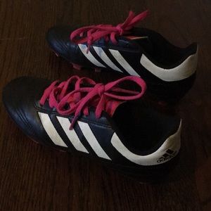 Adidas girls cleats 3.5 size